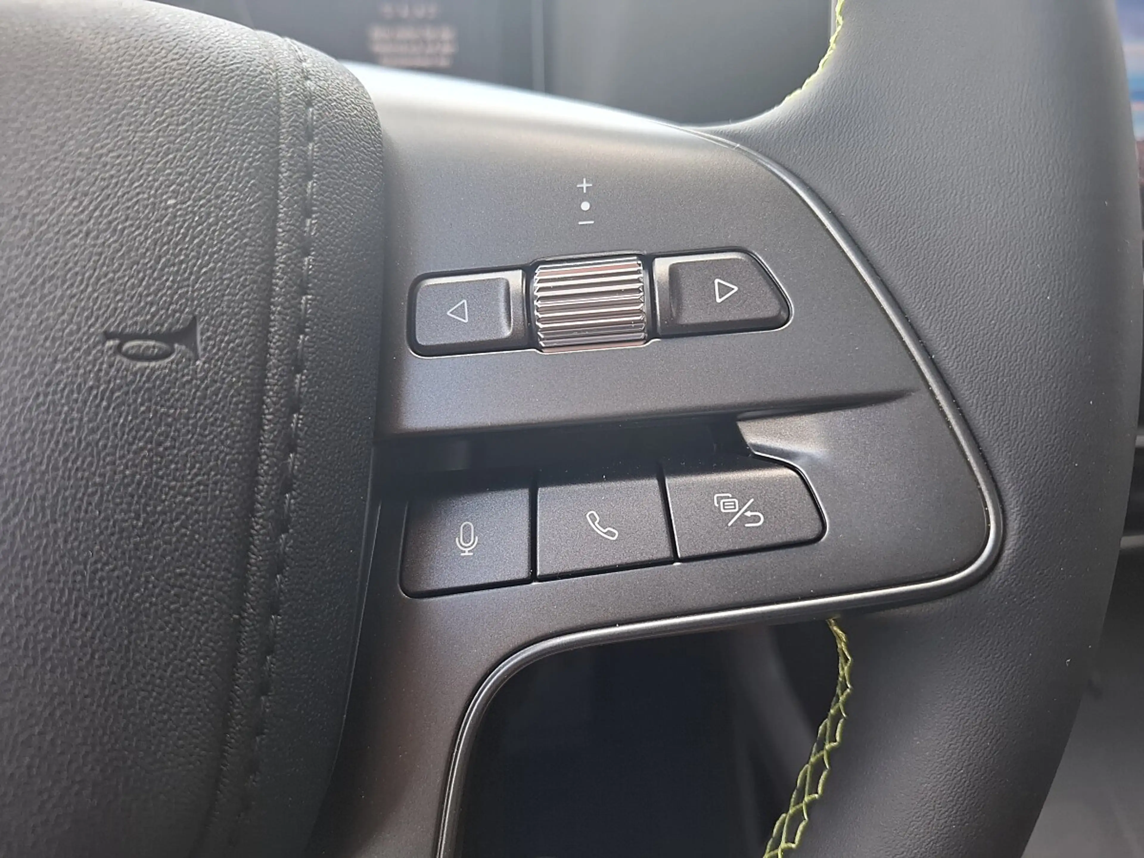BYD Atto 2 Atto2 DM-i PHEV 18kWh Boost Österreich Paket — photo 15