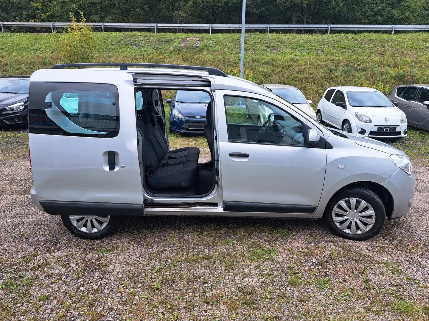 Dacia Dokker Laureate 1.Hand Klima M+S Silber - 2