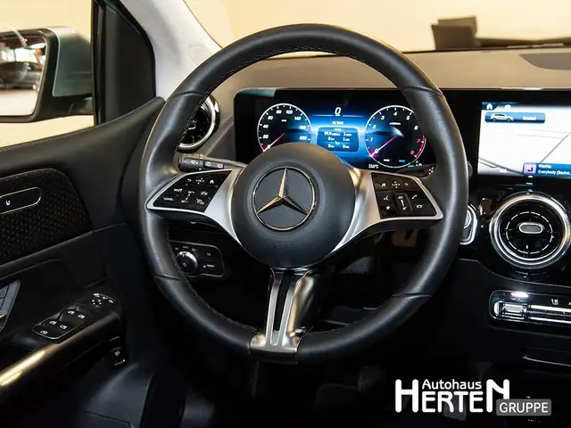 Mercedes-Benz B-Class view 7