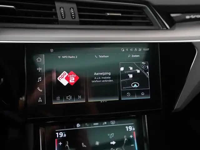 Audi E-Tron view 14