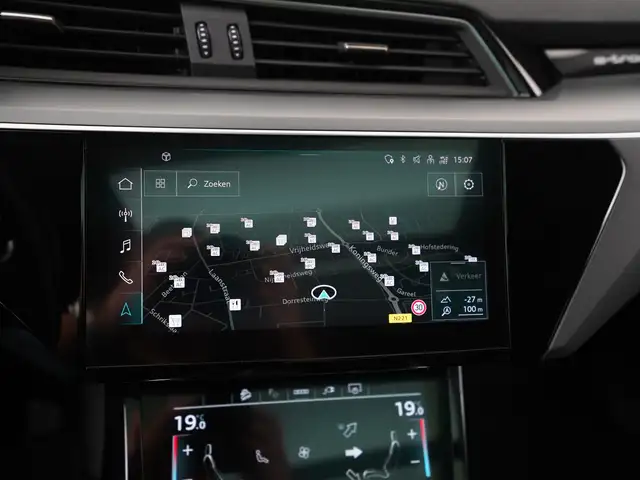 Audi E-Tron view 15