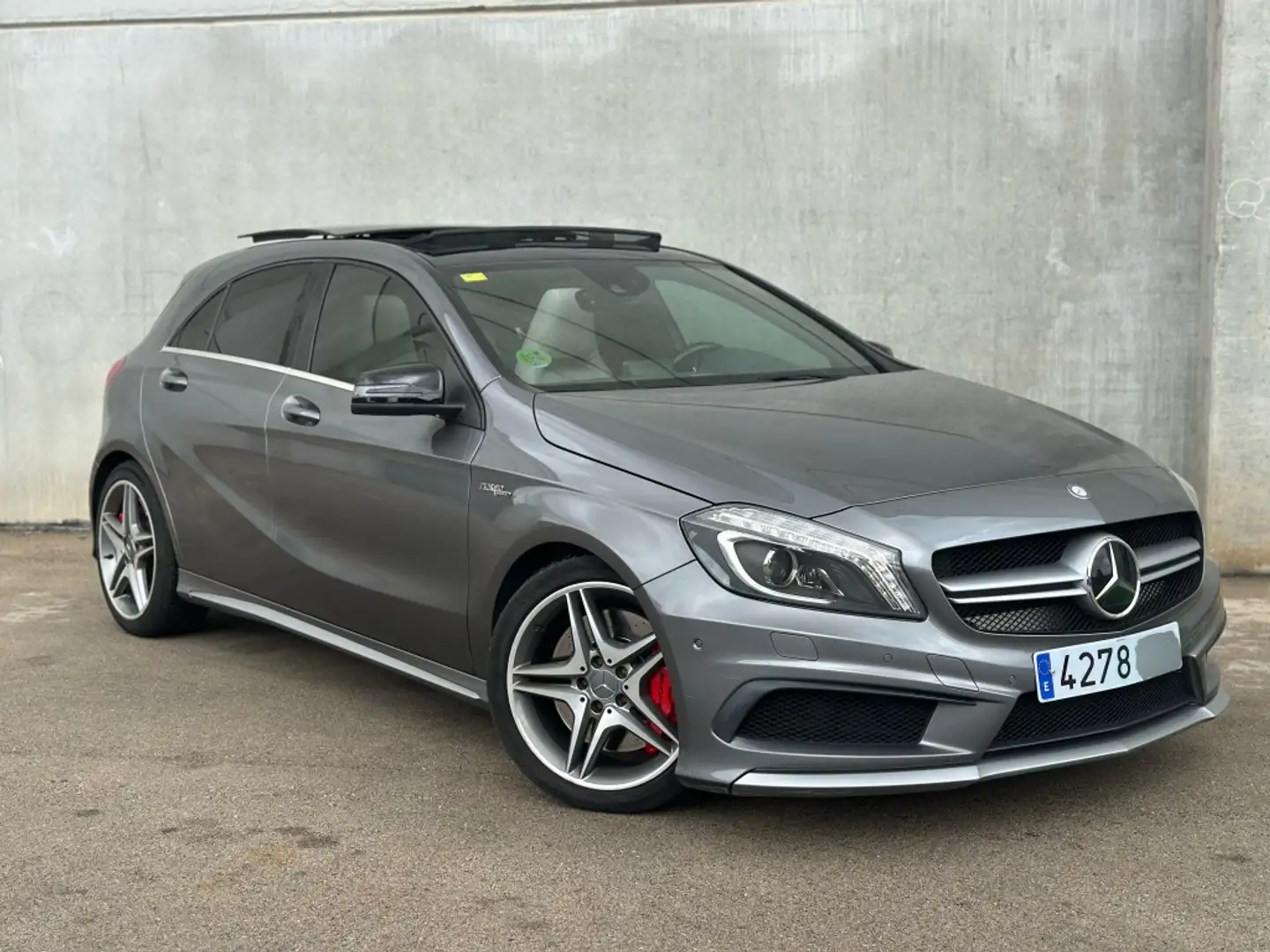 Mercedes-Benz A 45 AMG 4Matic 7G-DCT Gris - 2