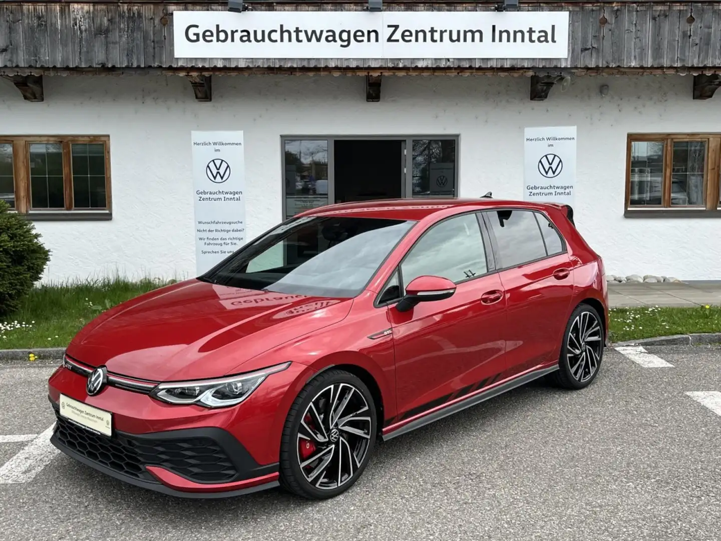 Volkswagen Golf VIII GTI Clubsport 2,0 TSI DSG (IQ-Light+Navi+Rear Rood - 2