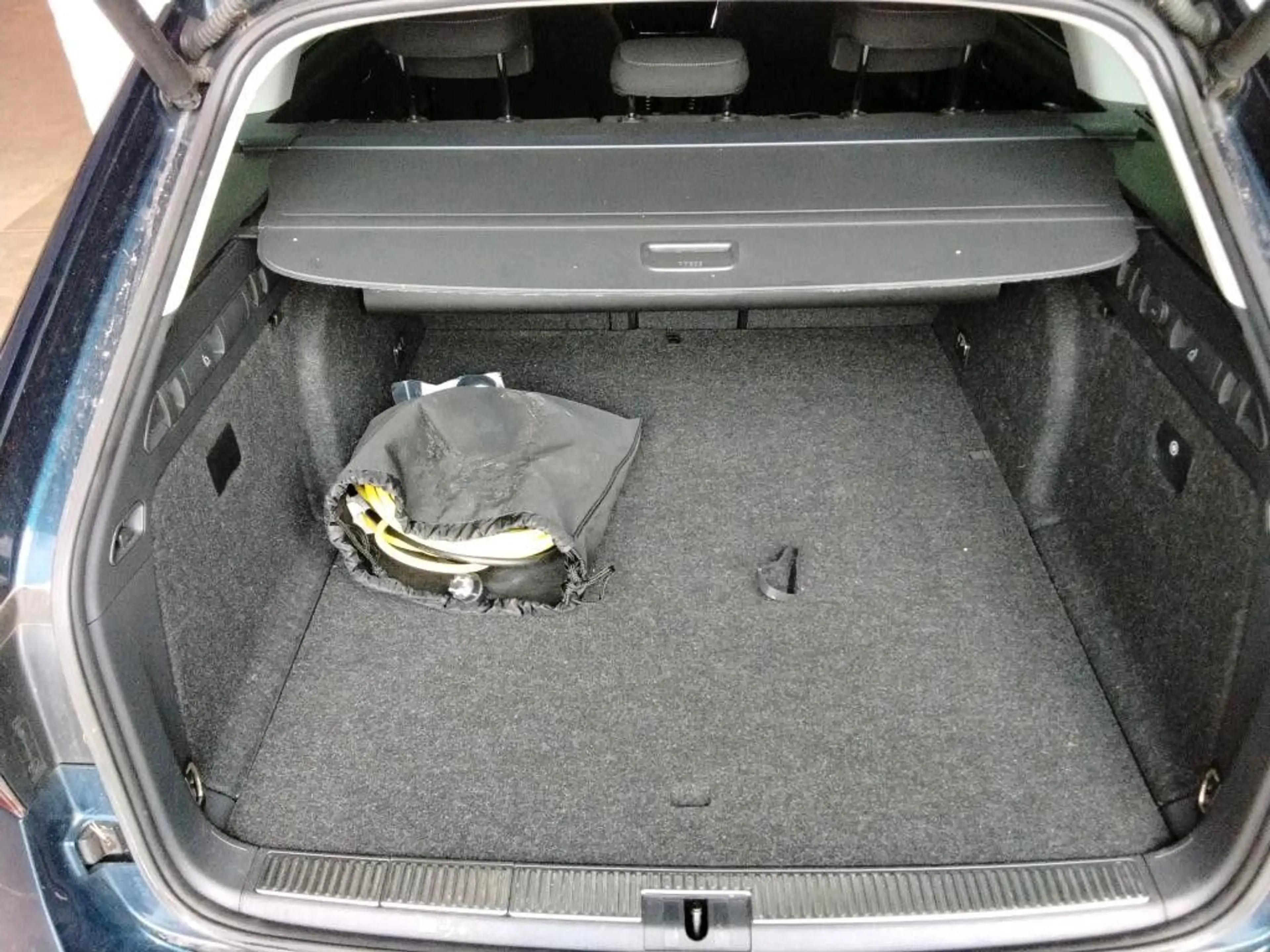 Skoda Superb Combi Style 1.4e/TSI Navi AHK SHZ ACC LED — photo 7