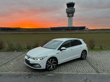 Golf 1.5 eTSI Style DSG GARANTIE 1+1