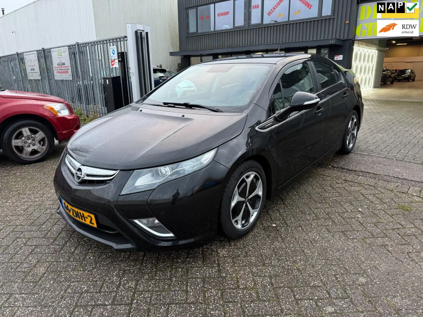 Opel Ampera 1.4 l AUTOMAAT l Hybrid l met APK geleverd! Чорний - 1