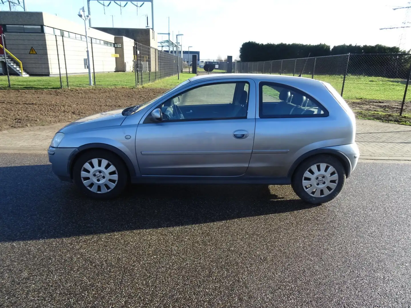Opel Corsa 1.2-16V Silverline Grijs - 2