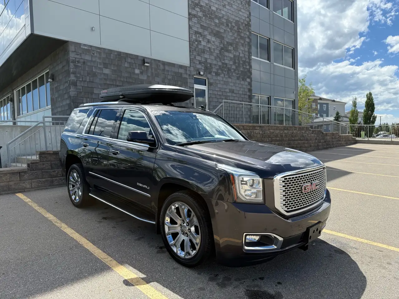 GMC Yukon photo GMC Yukon