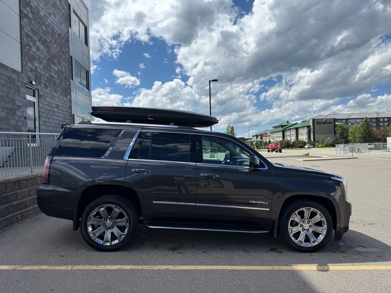 GMC Yukon photo GMC Yukon