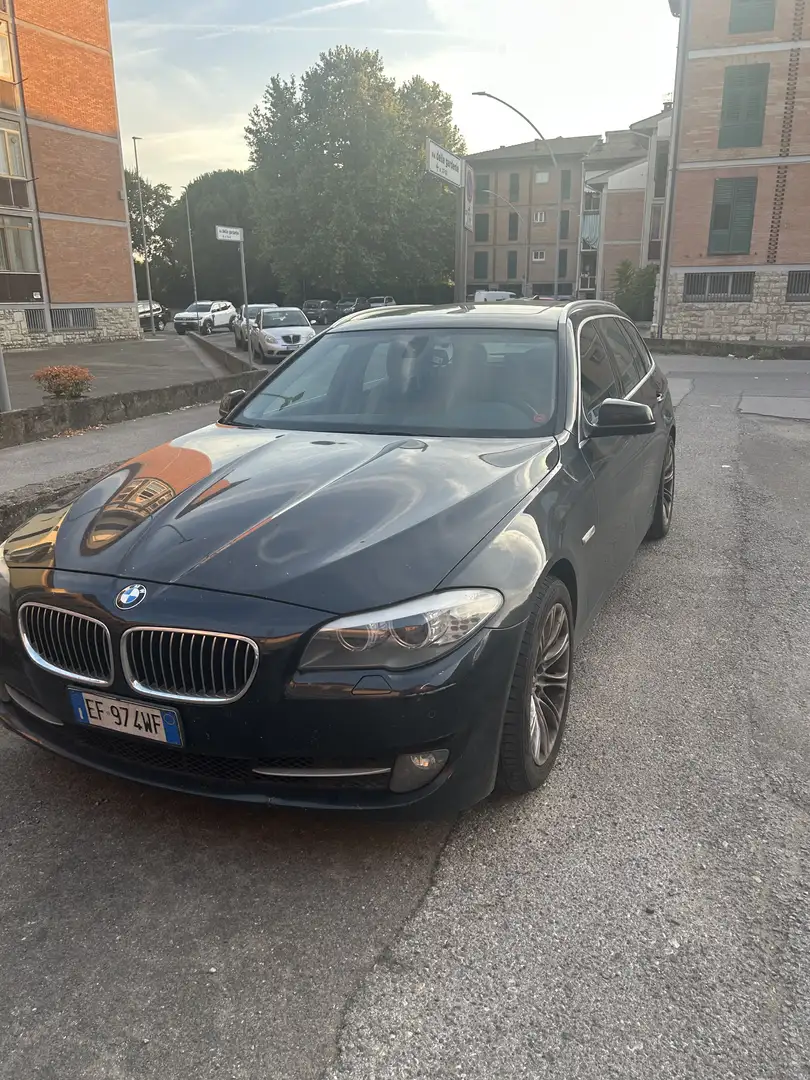 BMW 525 525d Touring xdrive Business auto - 1