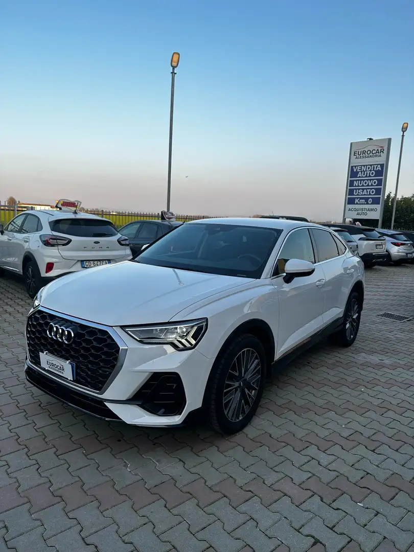 Audi Q3 Sportback 35 2.0 tdi Business Plus quattro s-troni Bianco - 2
