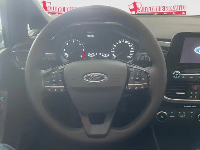 Ford Fiesta view 13