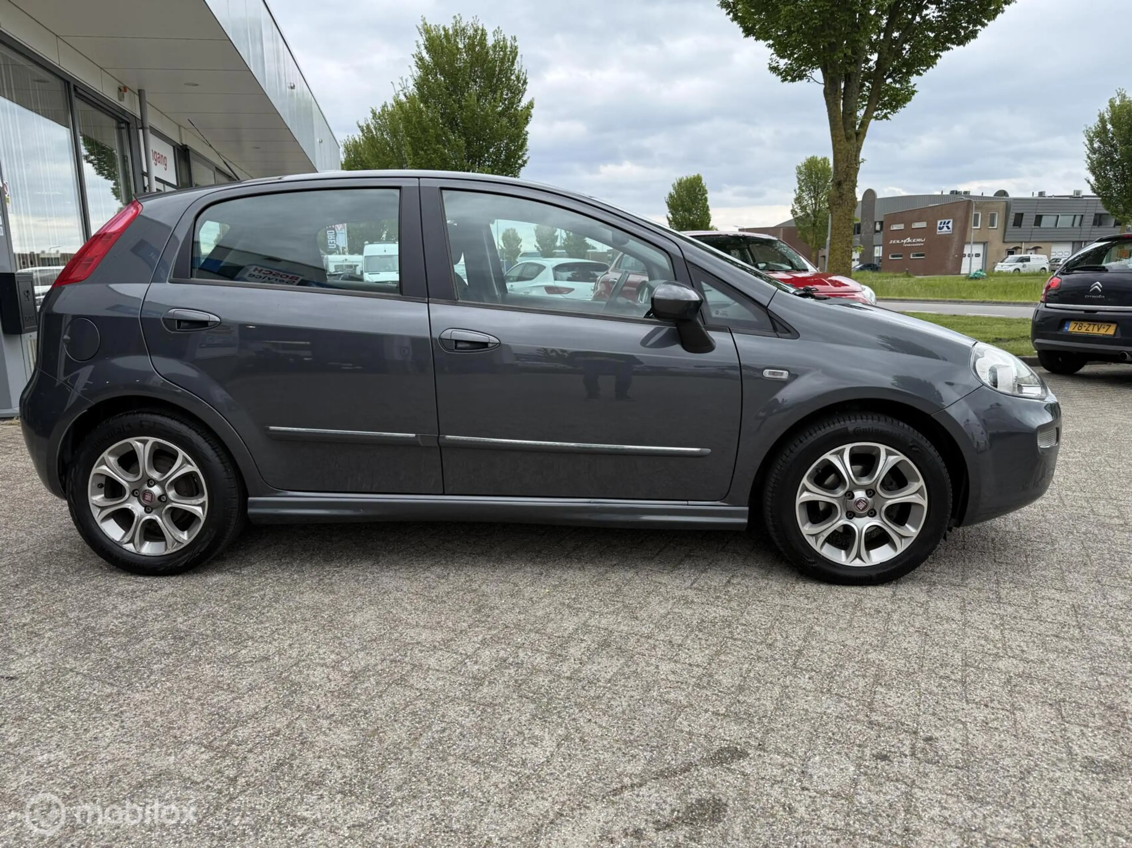 Fiat Punto Evo 0.9 TwinAir Lounge — photo 4