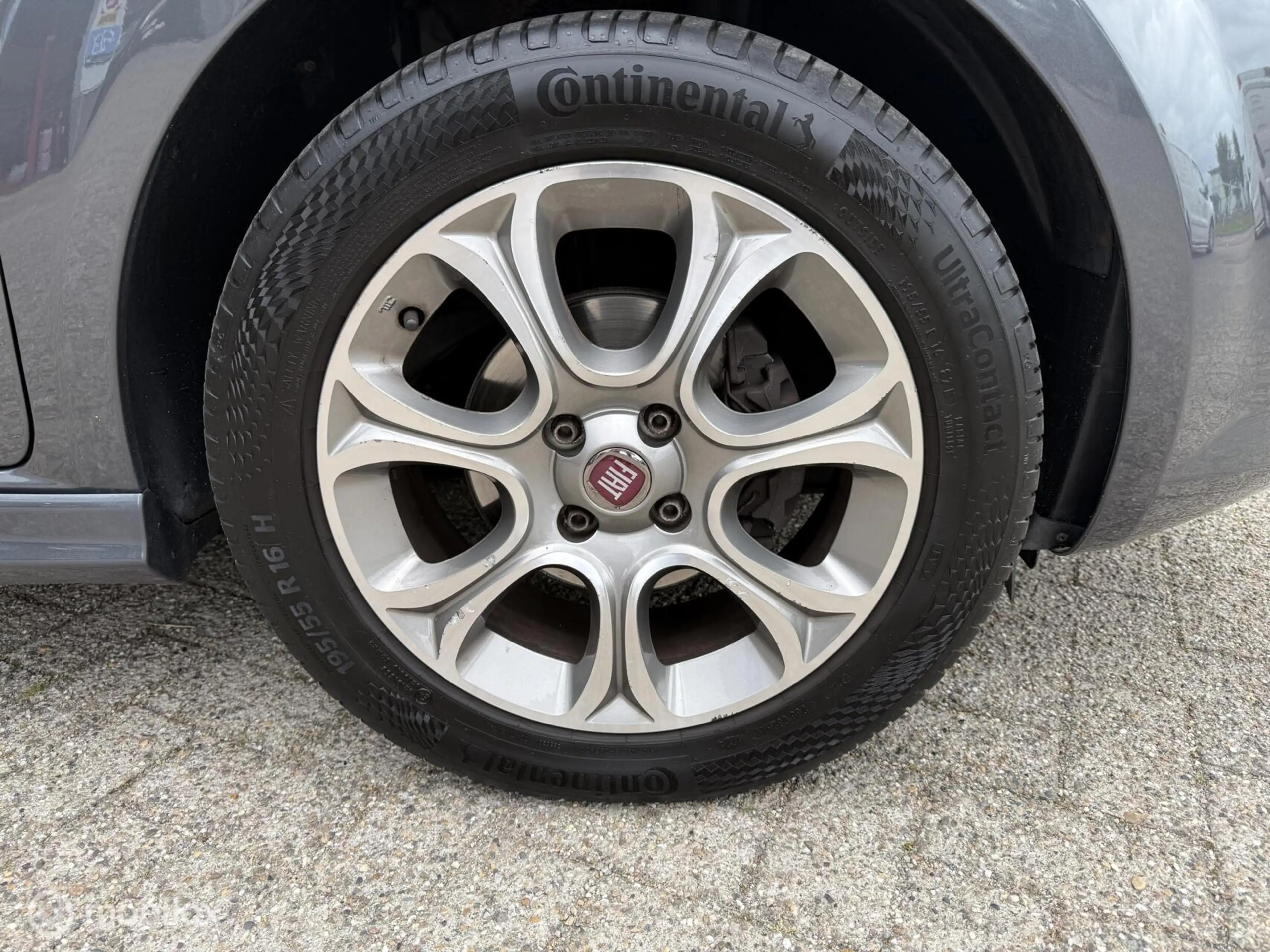 Fiat Punto Evo 0.9 TwinAir Lounge — photo 5