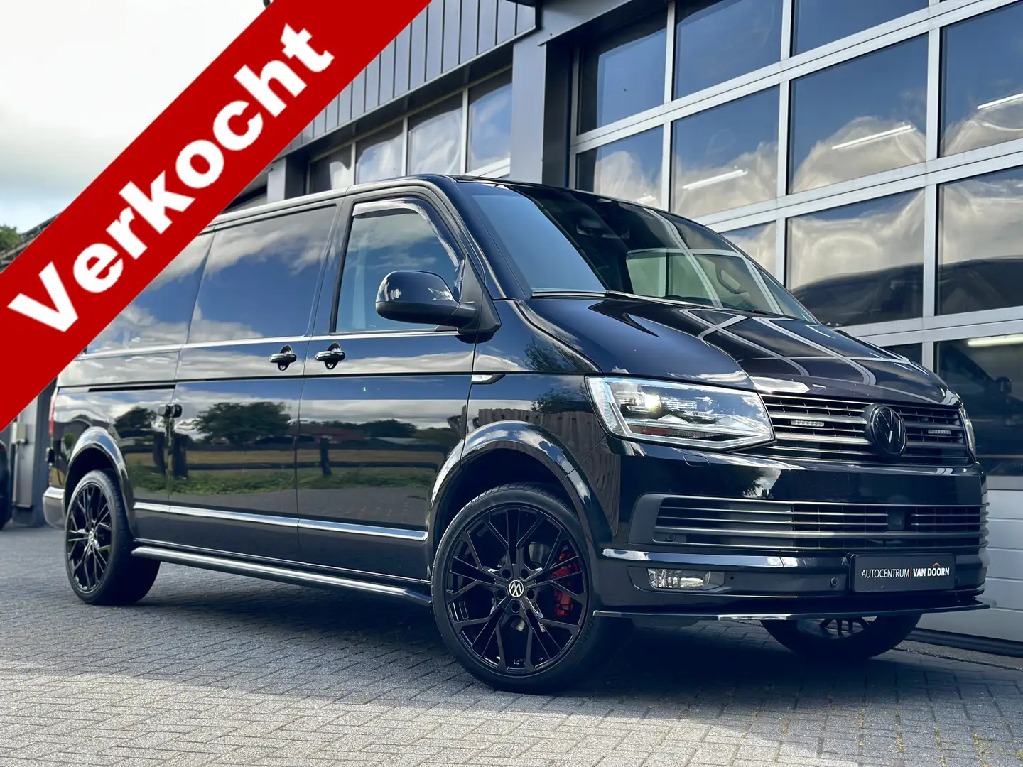 Volkswagen T6 Transporter 2.0 TDI 150pk | DSG Automaat | Lang | Black Line | - 1