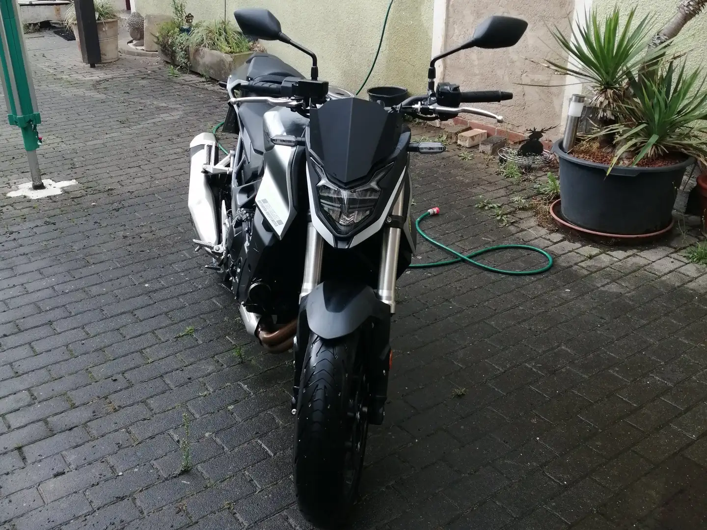 Honda CB 750 Šedá - 1
