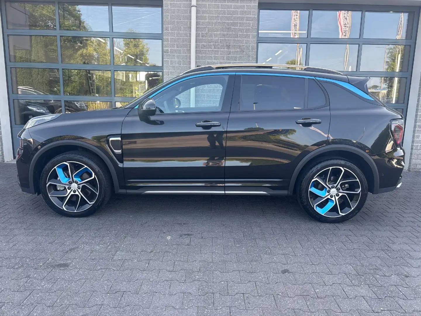 Lynk & Co 01 1.5 PLUG IN HYBRID | ZWARTE HEMEL | 360 CAMERA | Zwart - 2