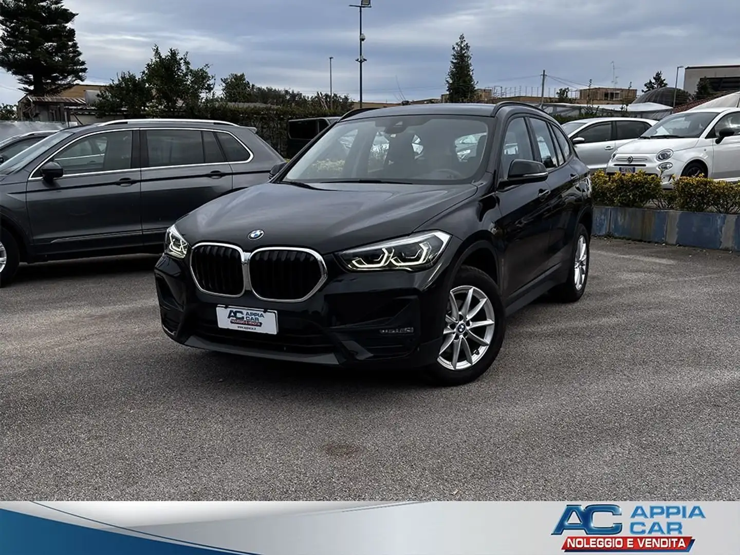 BMW X1 X1 sdrive18d Business Advantage auto Nero - 1