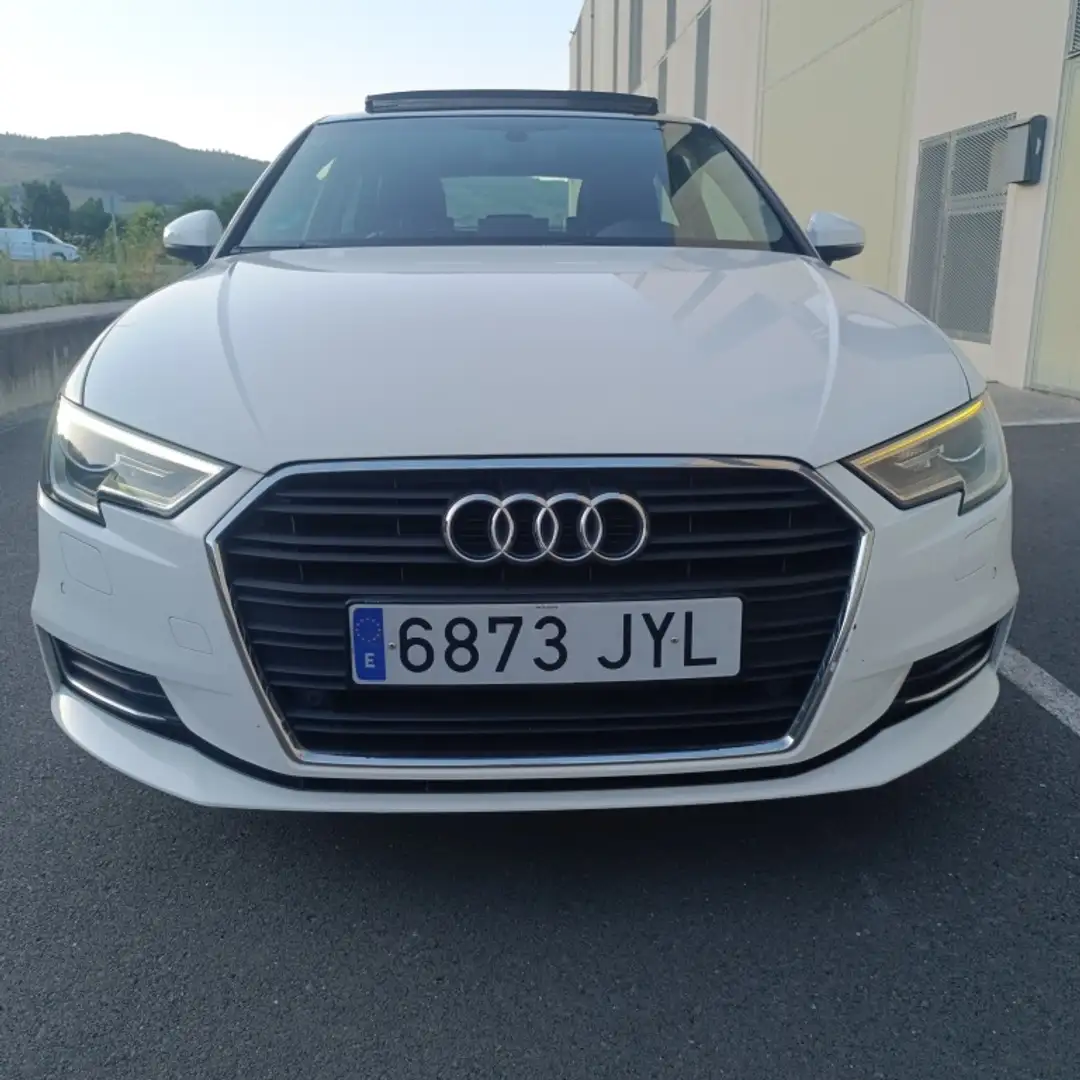 Audi A3 1.6TDI S tronic 85kW Blanco - 2