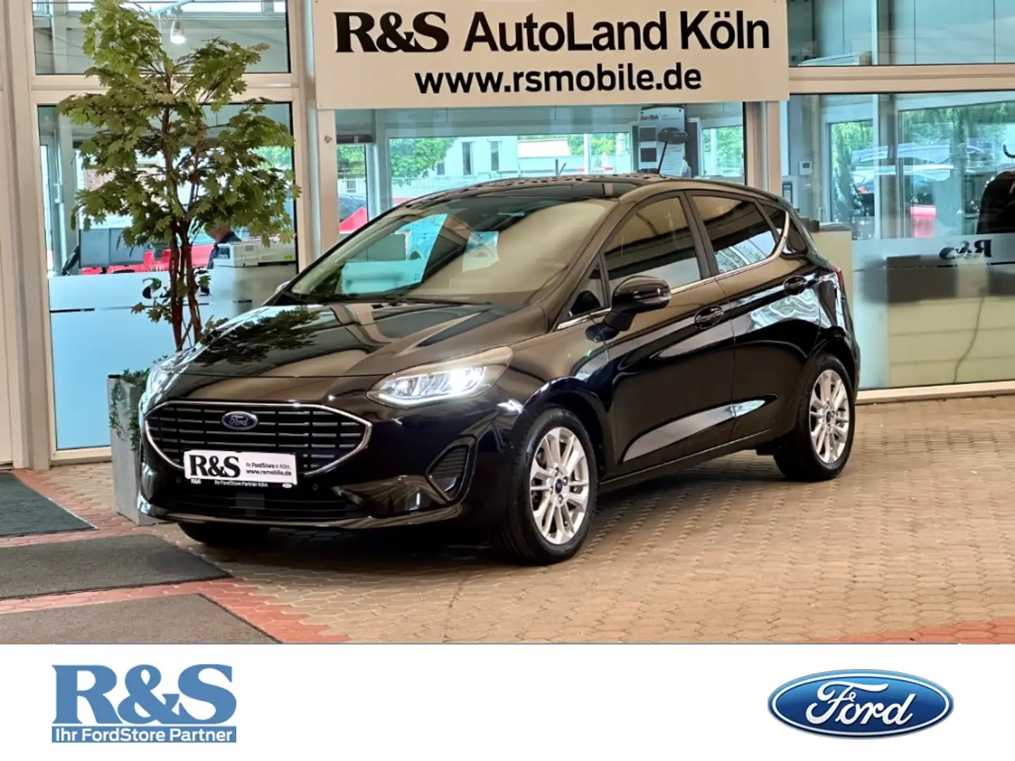 Ford Fiesta Titanium X+5 J. Garantie*+Automatik+Navi Schwarz - 1
