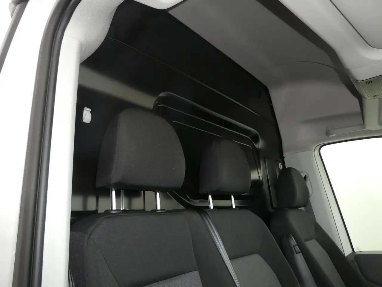 Volkswagen Crafter 2026 — фото 12