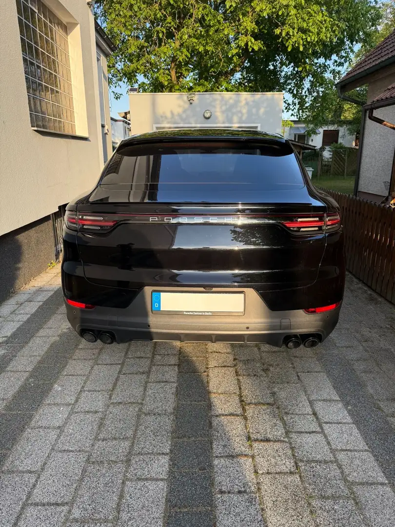 Porsche Cayenne Basis Schwarz - 2