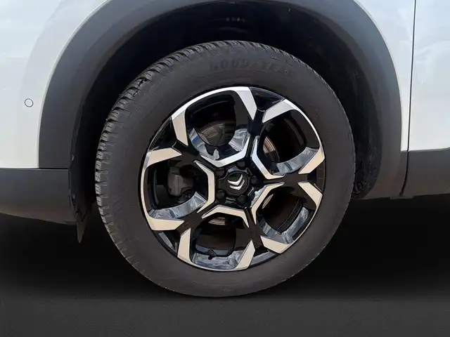 Citroen C5 Aircross view 10