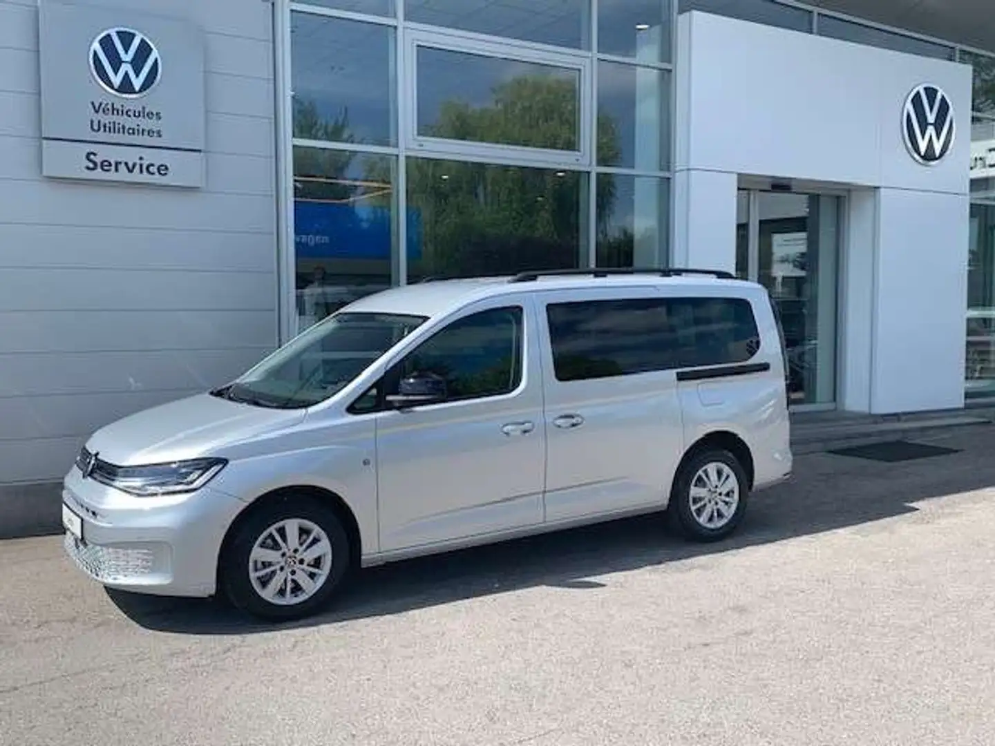 Volkswagen Caddy Maxi LIFE 1.5TSI 116CV DSG7 Argent - 1