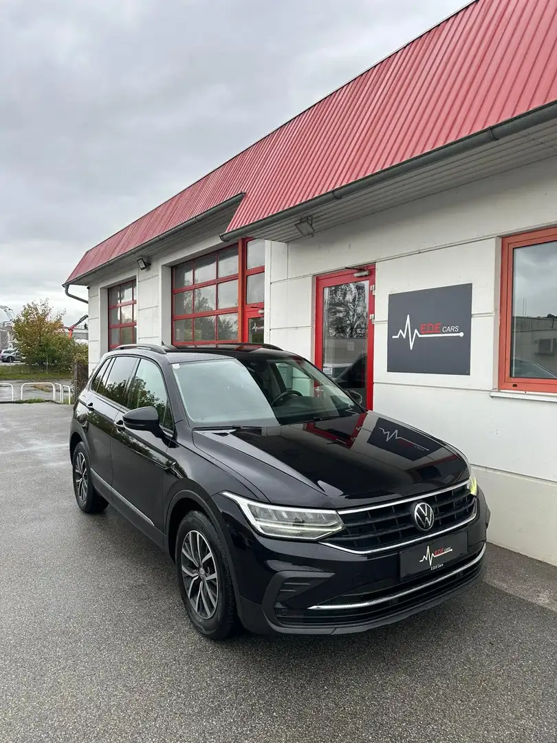 Volkswagen Tiguan 2.0 TDI Life DSG 1. Besitz Schwarz - 1