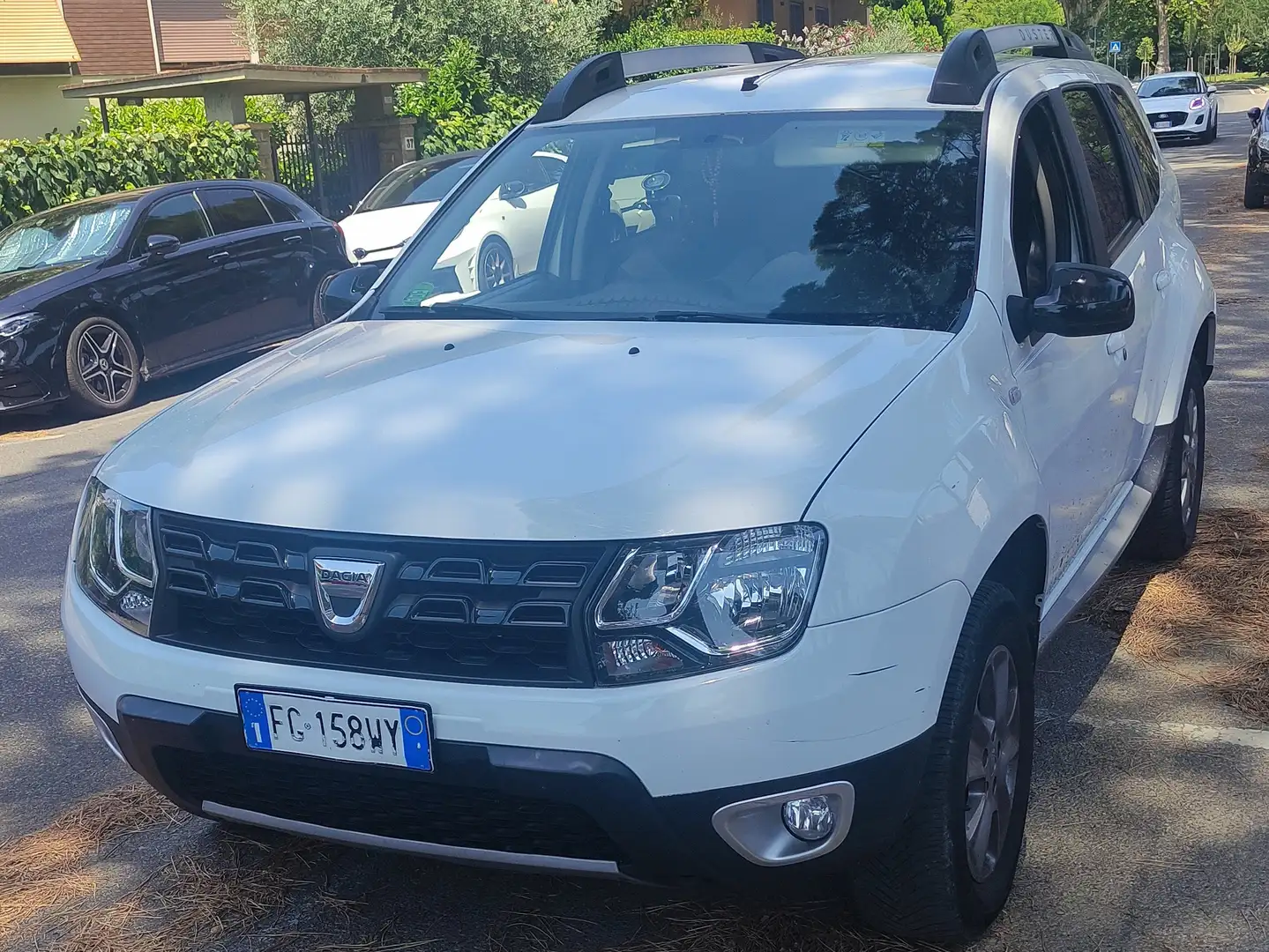 Dacia Duster Duster I 2014 1.6 Laureate Gpl 4x2 s Bianco - 1