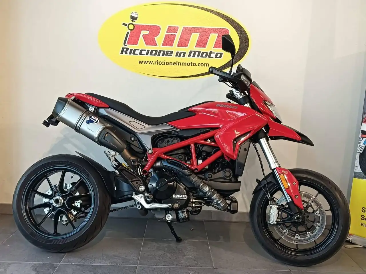 Ducati Hypermotard 939
