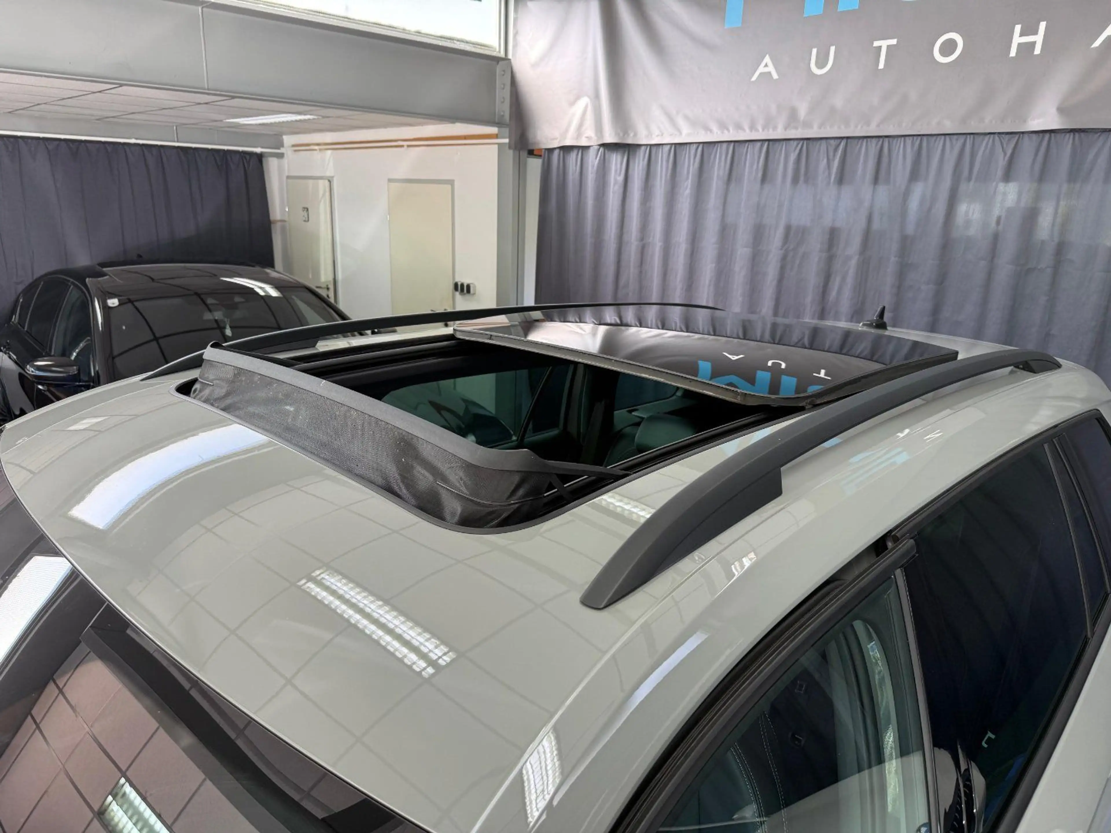 Skoda Kodiaq Sportline 4x4,PANO,AHK,AMBIENTE,ACC,ASSISTENTEN — photo 6
