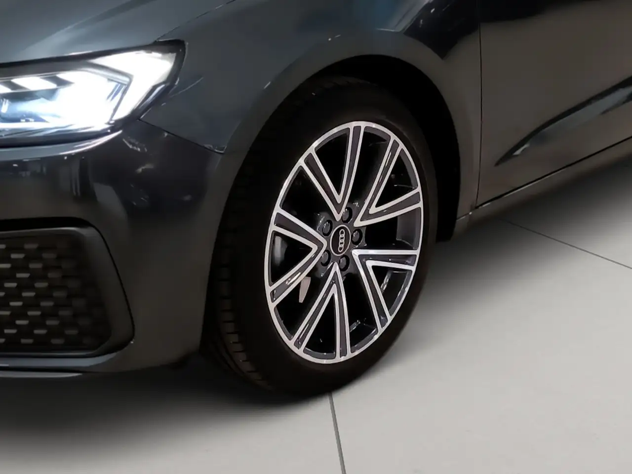 Audi A1 sportback 30 1.0 tfsi admired 110cv 6