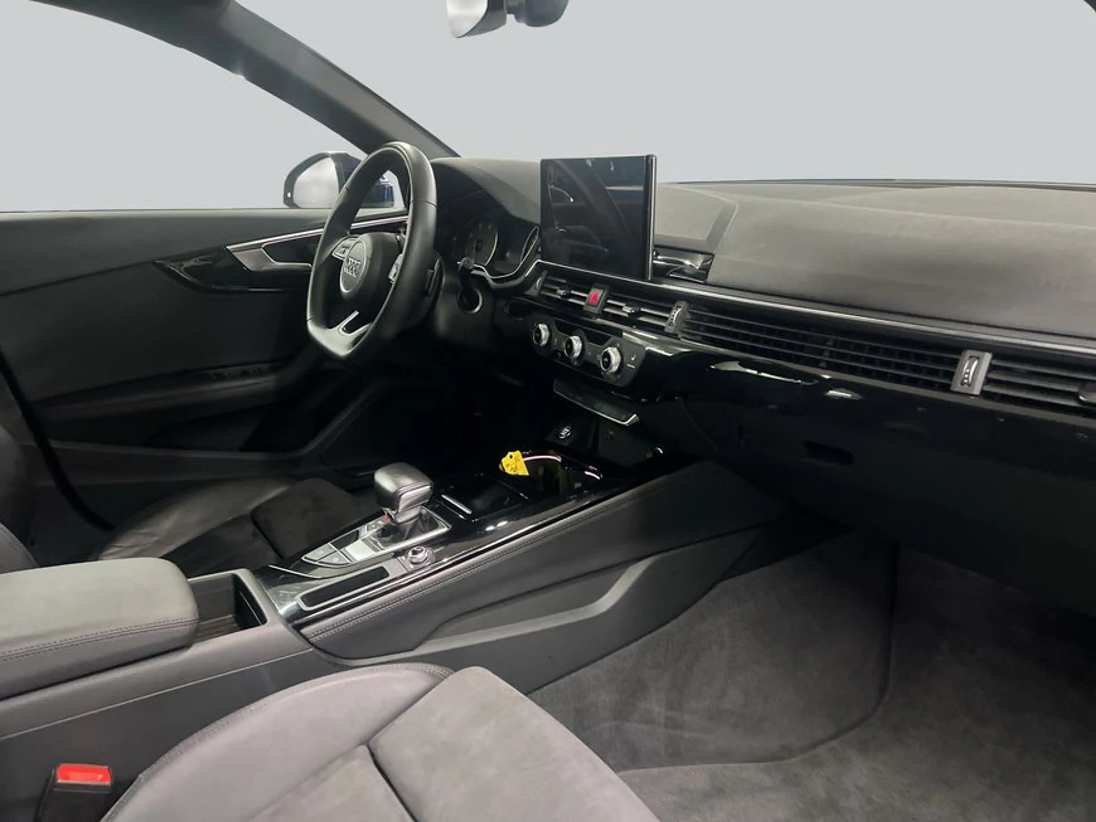 Audi A4 Avant 30 TDI S tronic advanced Navi — photo 15