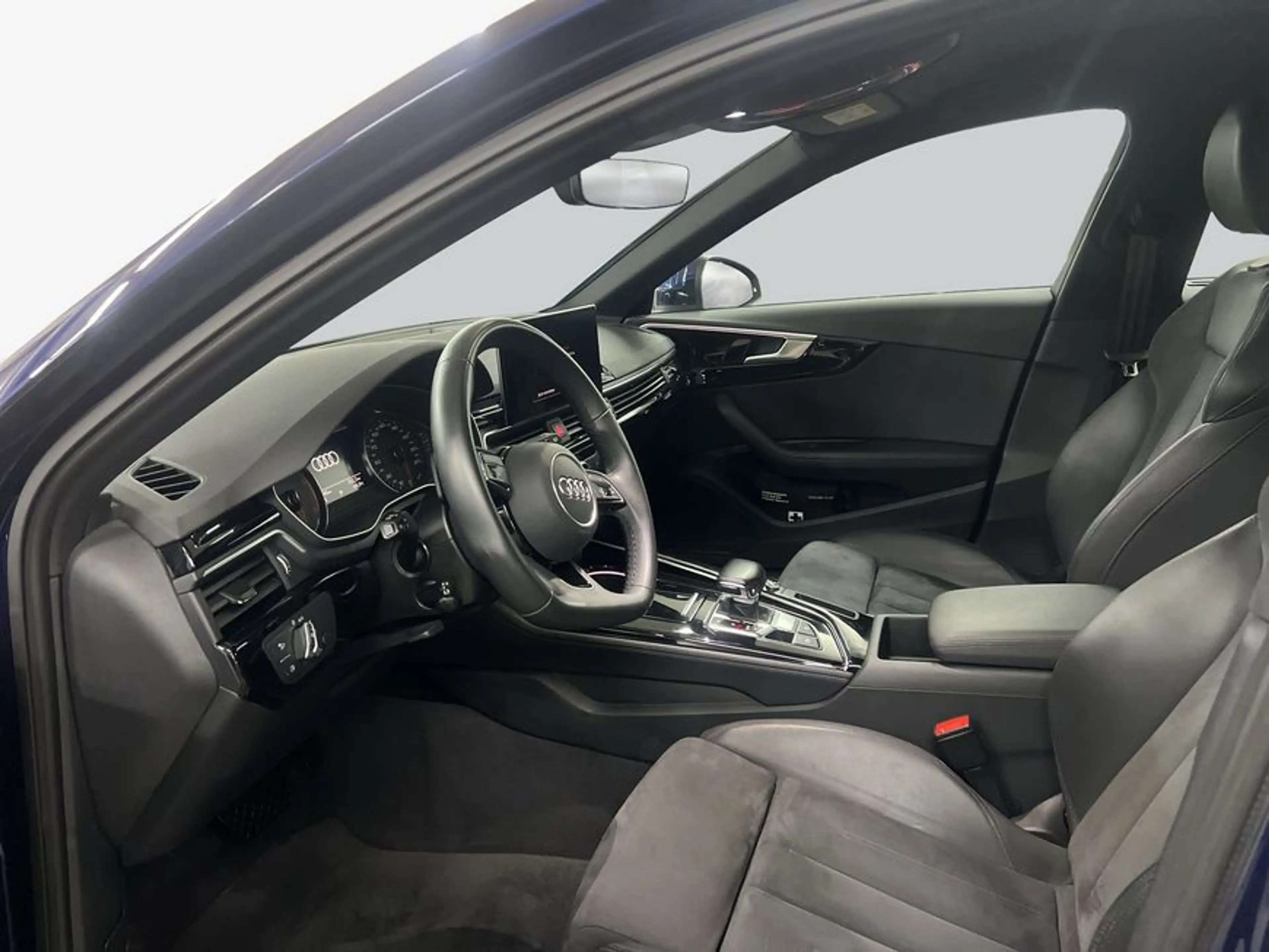 Audi A4 Avant 30 TDI S tronic advanced Navi — photo 9