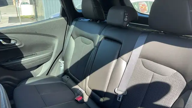Renault Kadjar view 9