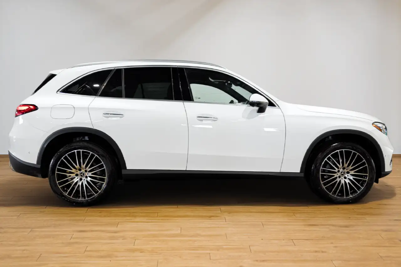 Mercedes-Benz GLC fotografie Mercedes-Benz GLC