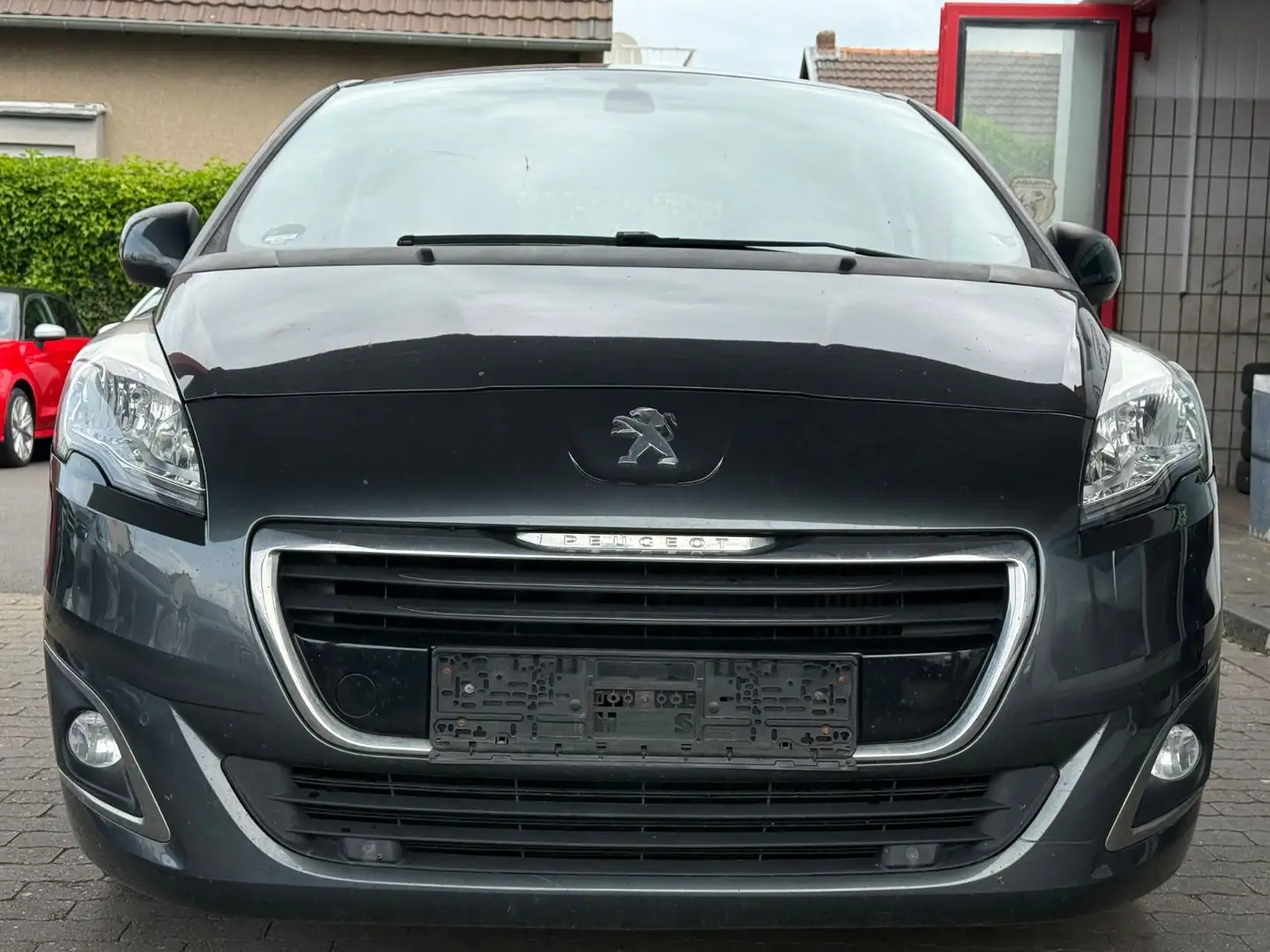 Peugeot 5008 Active 7SITZER/NAVI/KLIMA/PDC/SHZ/AHK Grigio - 2