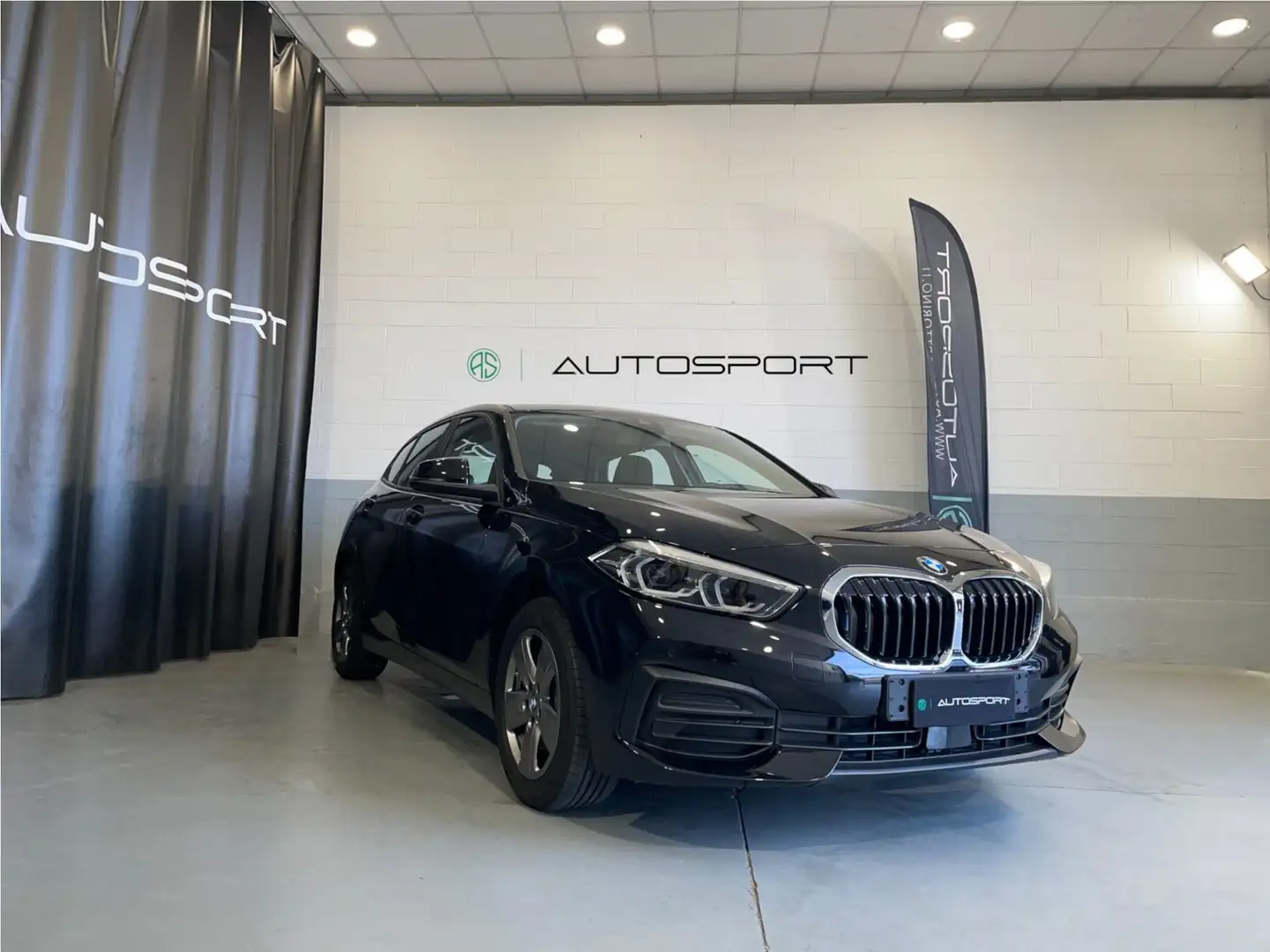 BMW 118 118 i 5p. Business Advantage Nero - 1