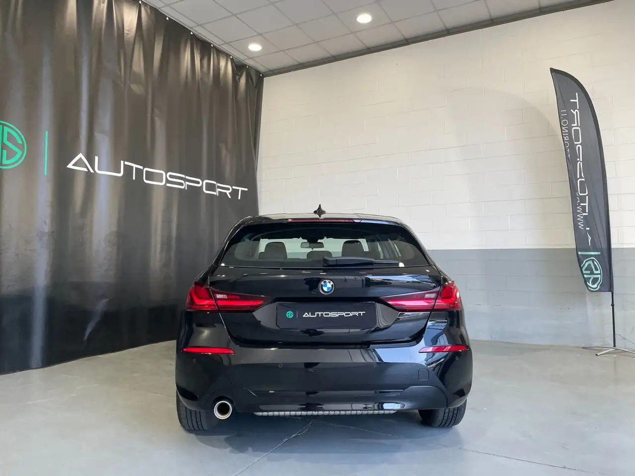 BMW 118 118 i 5p. Business Advantage 5