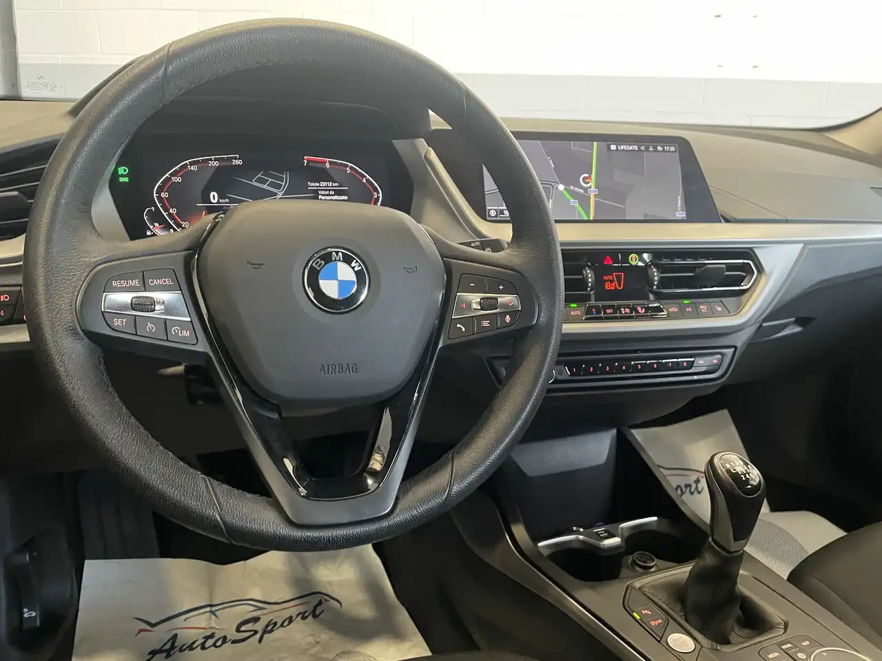 BMW 118 118 i 5p. Business Advantage 12