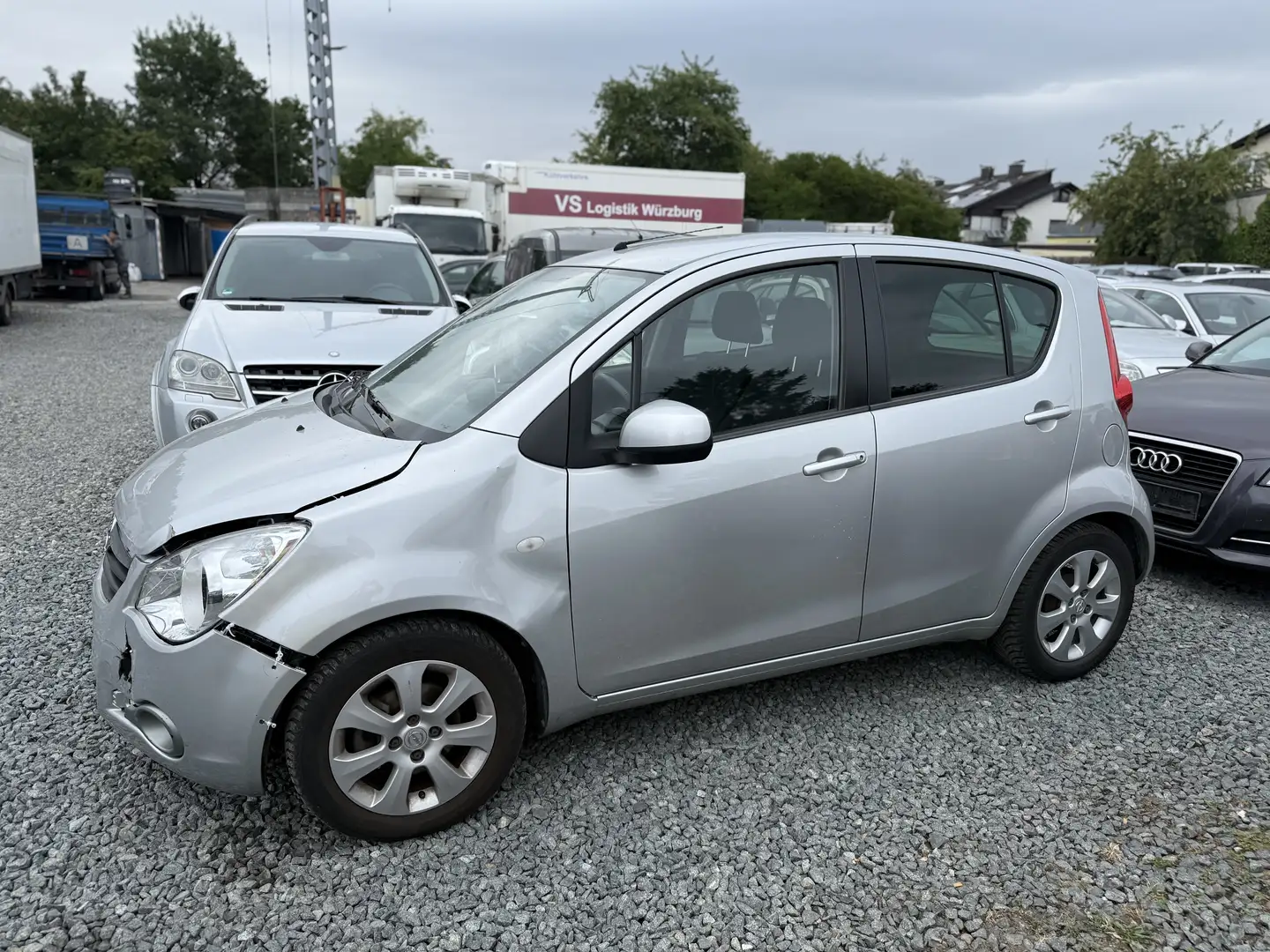 Opel Agila Edition Grau - 2