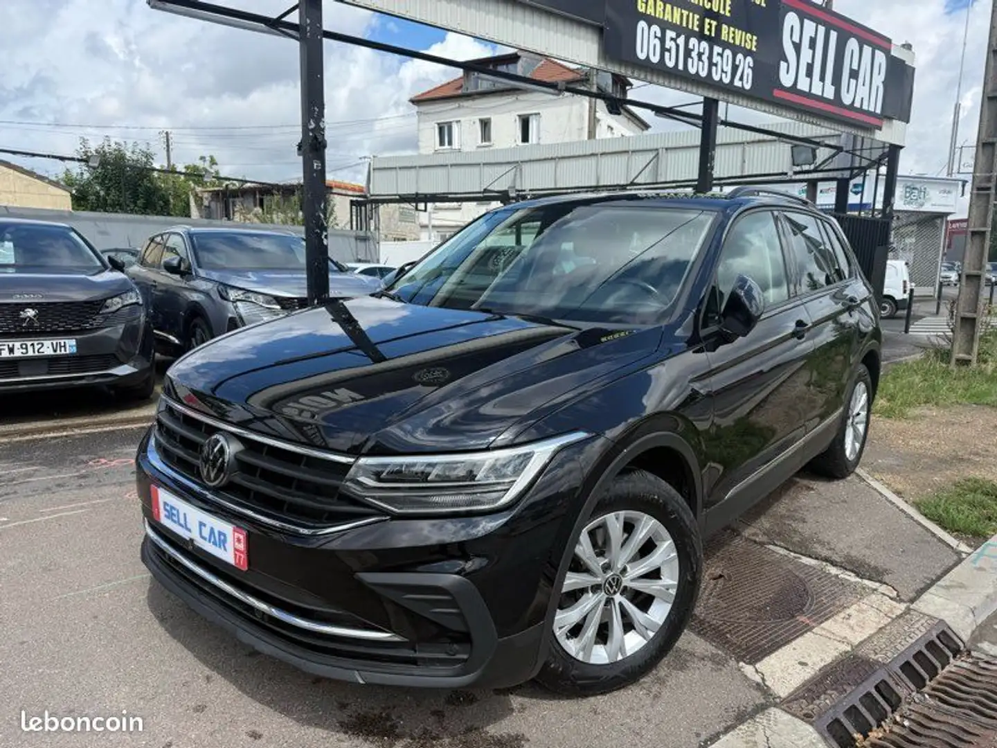 Volkswagen Tiguan 2.0 tdi 150ch Life Business DSG7 Noir - 1