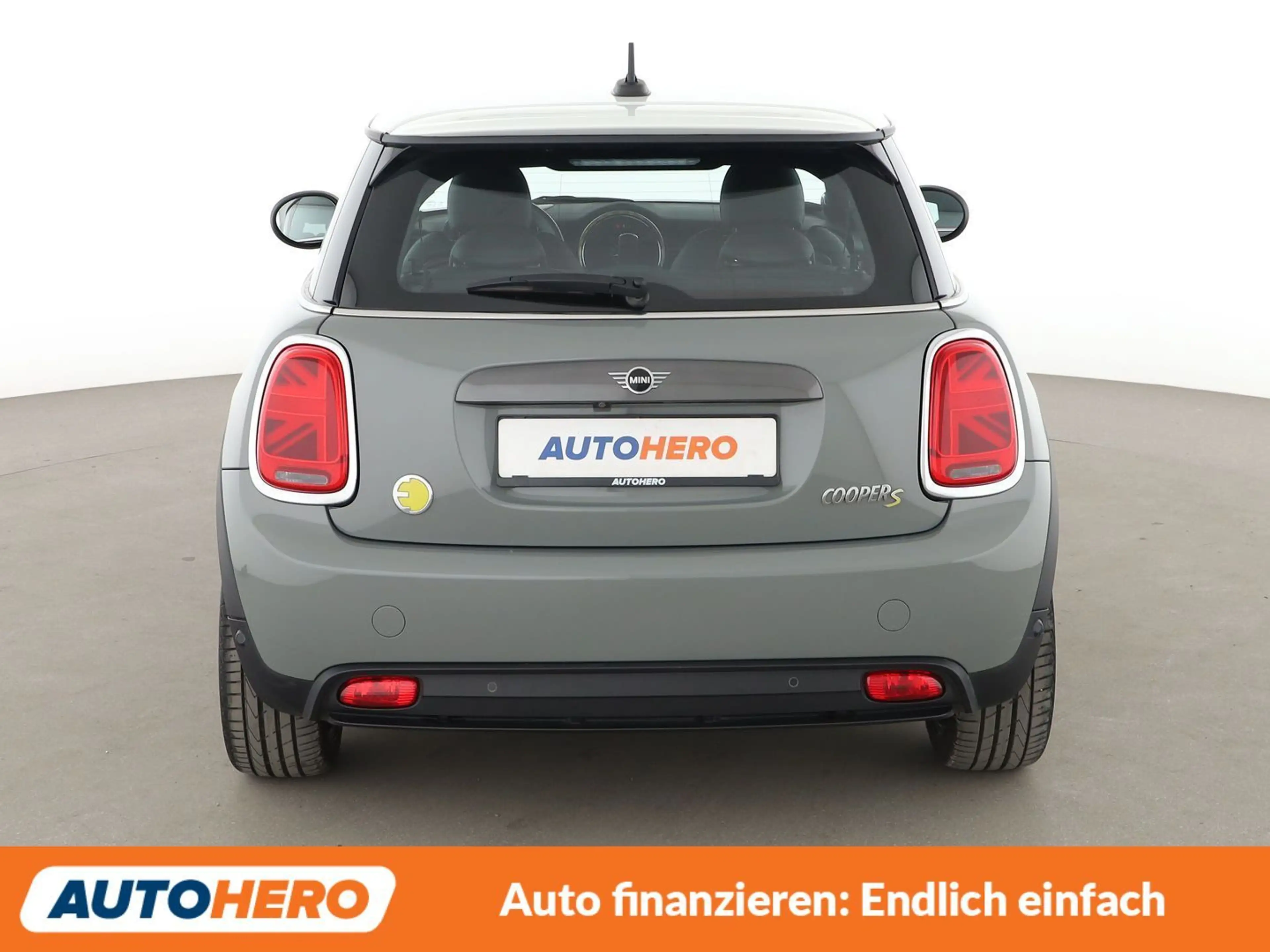 MINI Cooper SE Cooper SE Trim L Aut.*NAVI*TEMPO*PDC*SHZ* — photo 5