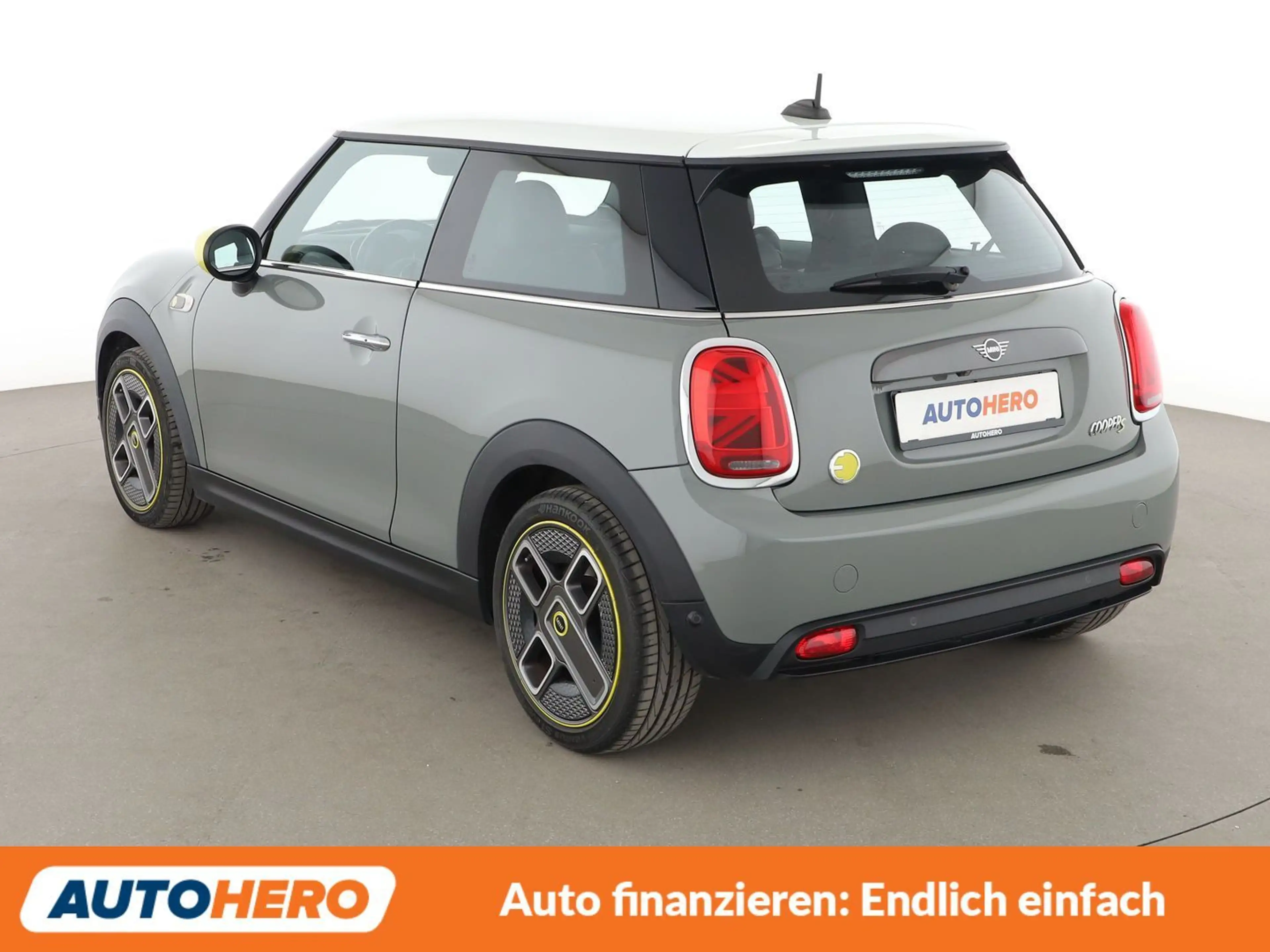 MINI Cooper SE Cooper SE Trim L Aut.*NAVI*TEMPO*PDC*SHZ* — photo 4