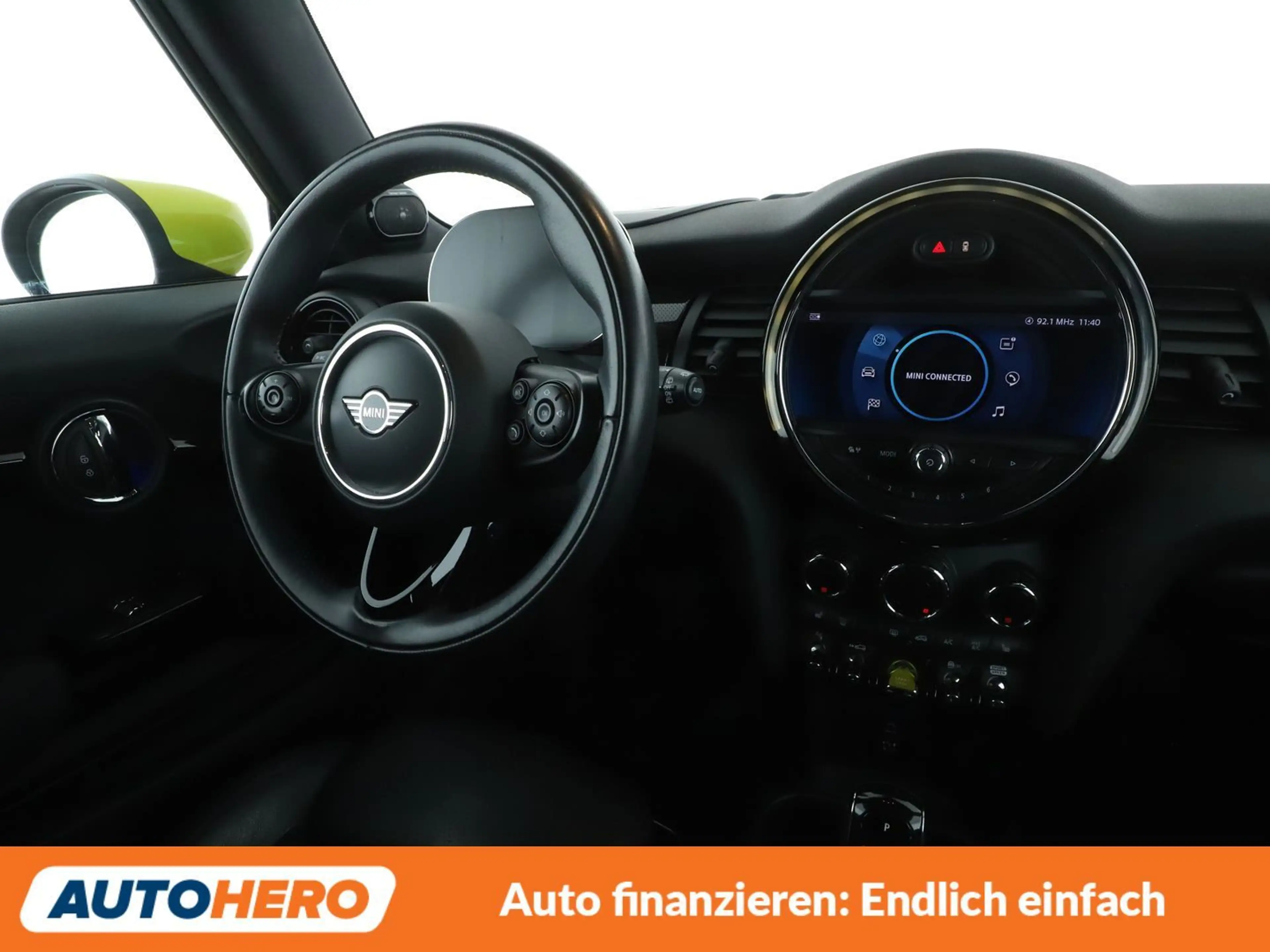 MINI Cooper SE Cooper SE Trim L Aut.*NAVI*TEMPO*PDC*SHZ* — photo 13