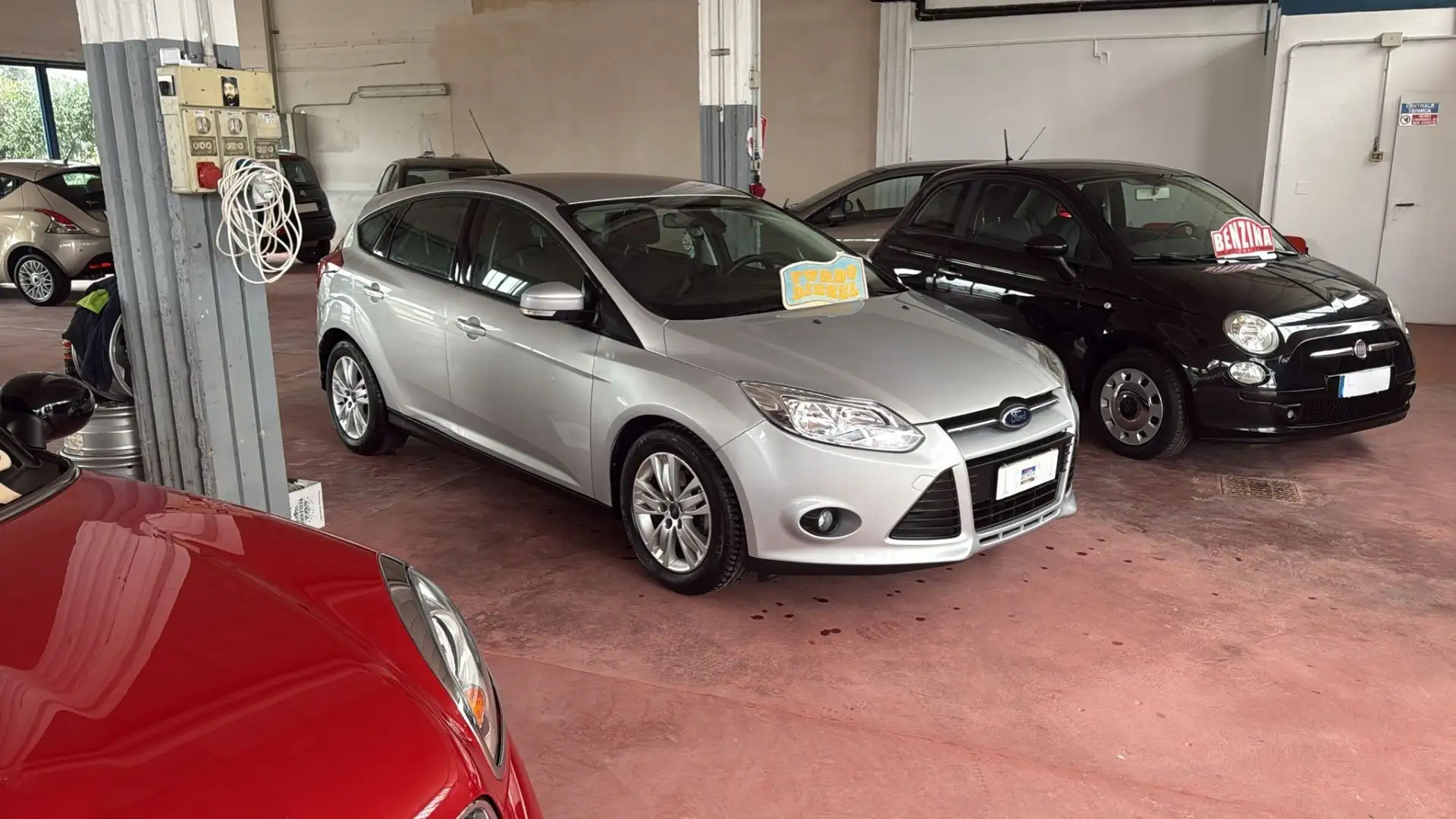 Ford Focus 5p 1.6 tdci Individual 115cv - 2