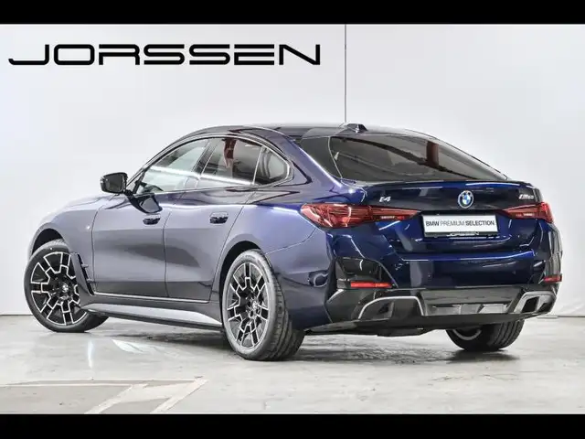 BMW I4 view 5