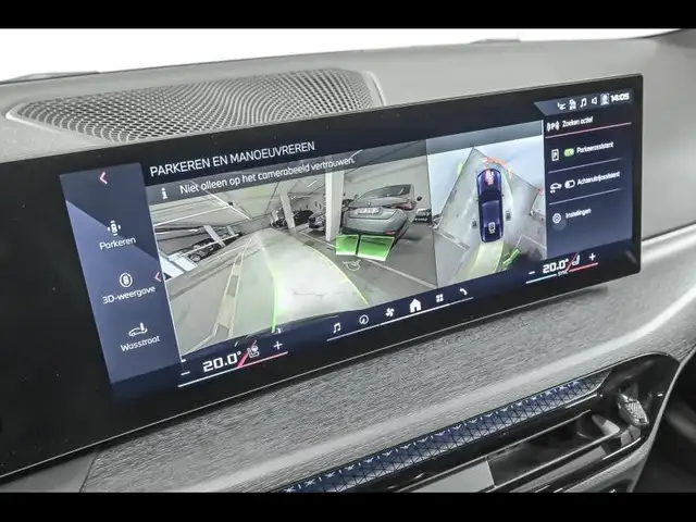 BMW I4 view 15