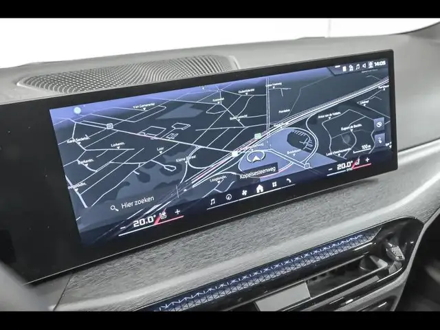 BMW I4 view 14